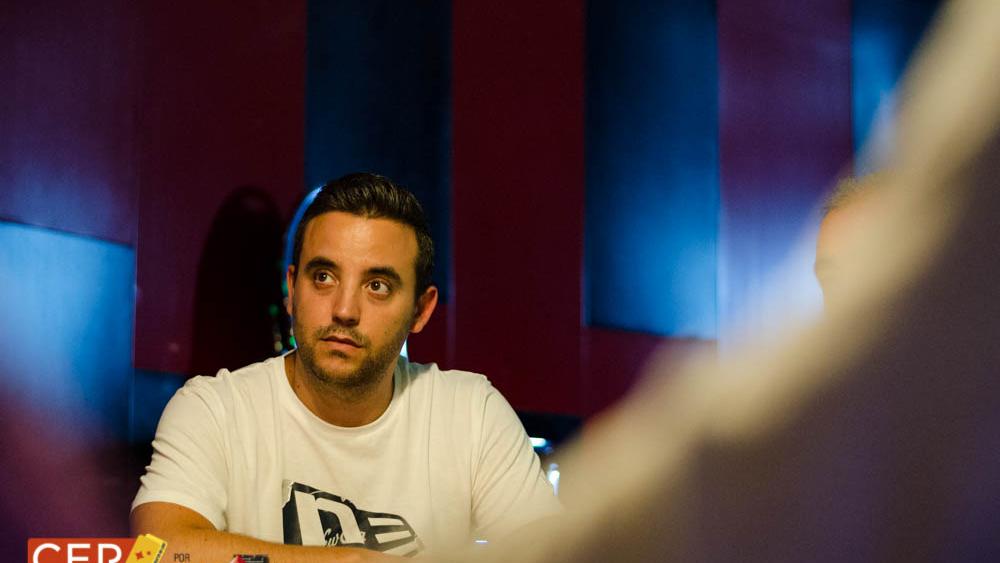 Emilio Navarro, Iban Fano y Ahmed Ibrahimi se apuntan a la recompra