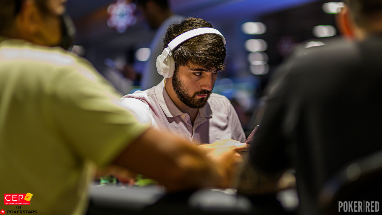 MagicGurru en estado puro, se dobla en los primeros compases