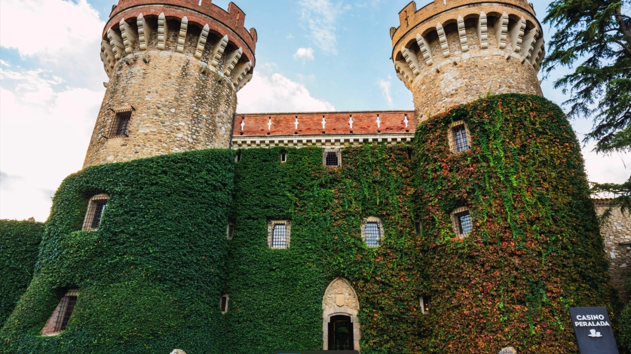 ¡Ha del castillo! ¡espadas en alto!... ¡comienza el Día 1B del CEP Peralada!