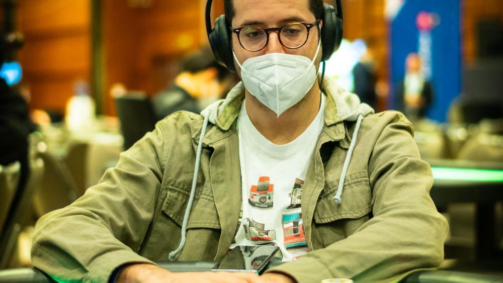 ¡Tercer descanso en el Main Event EPT Praga!