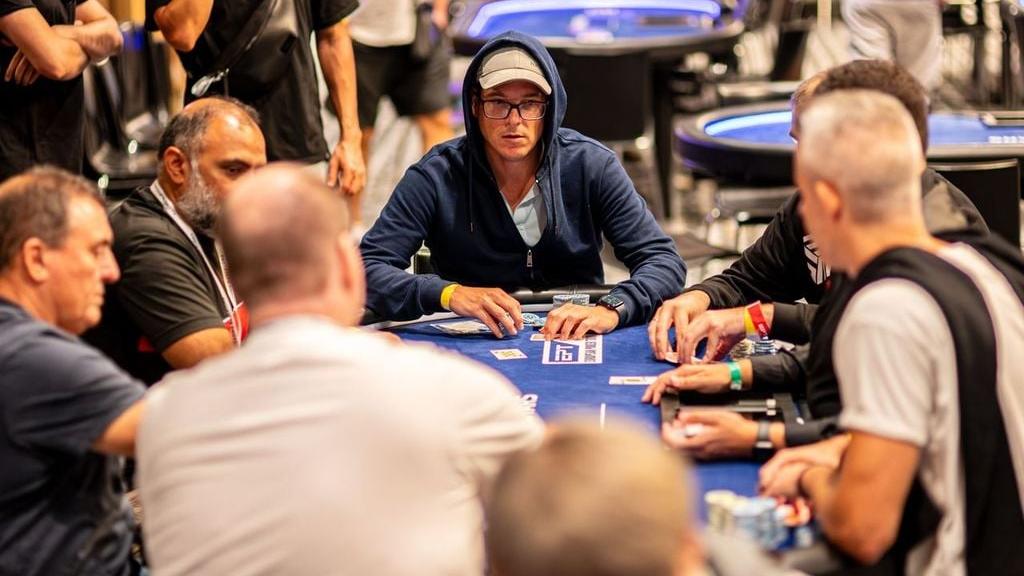 Jorge Ufano en busca de su segunda pica, 6 left del 1.1k€ 8-Game 