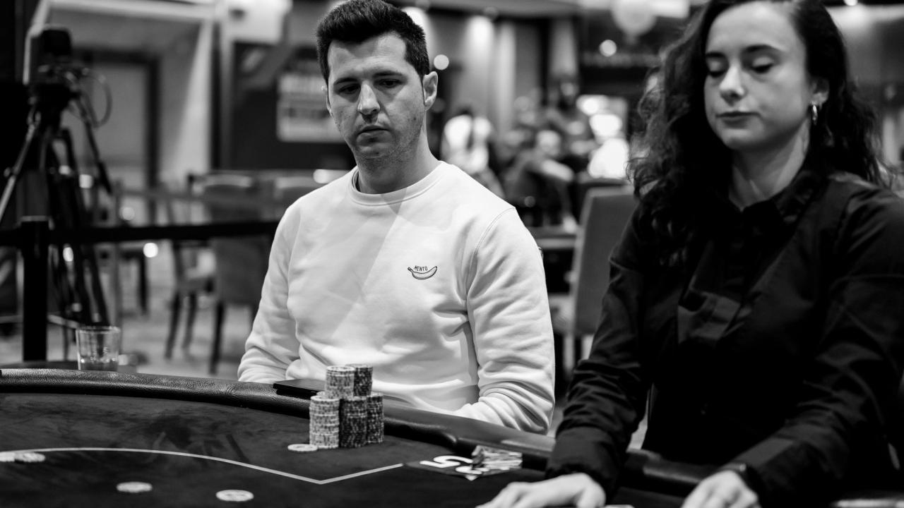 Miguel Mora se queda a las puertas de la Mesa Final