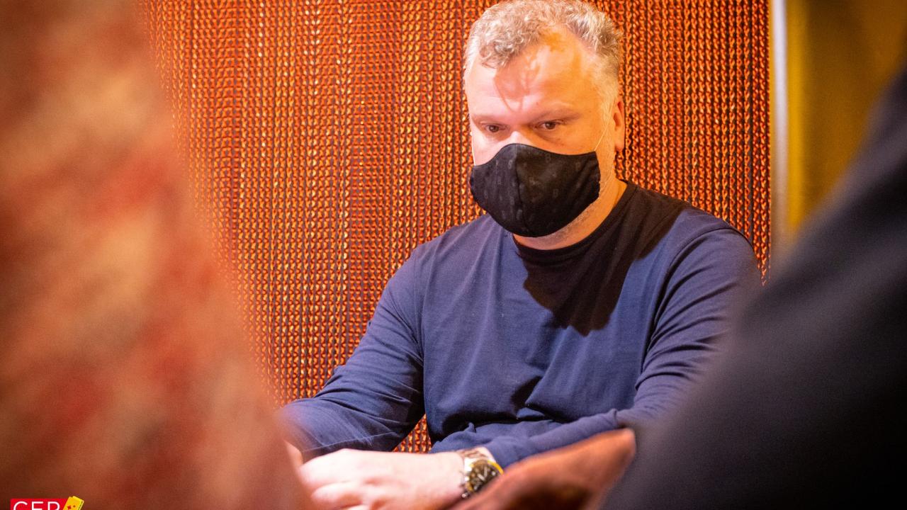 Liutauras Armanavicius se cobra la primera baja del torneo, Raúl Gutiérrez