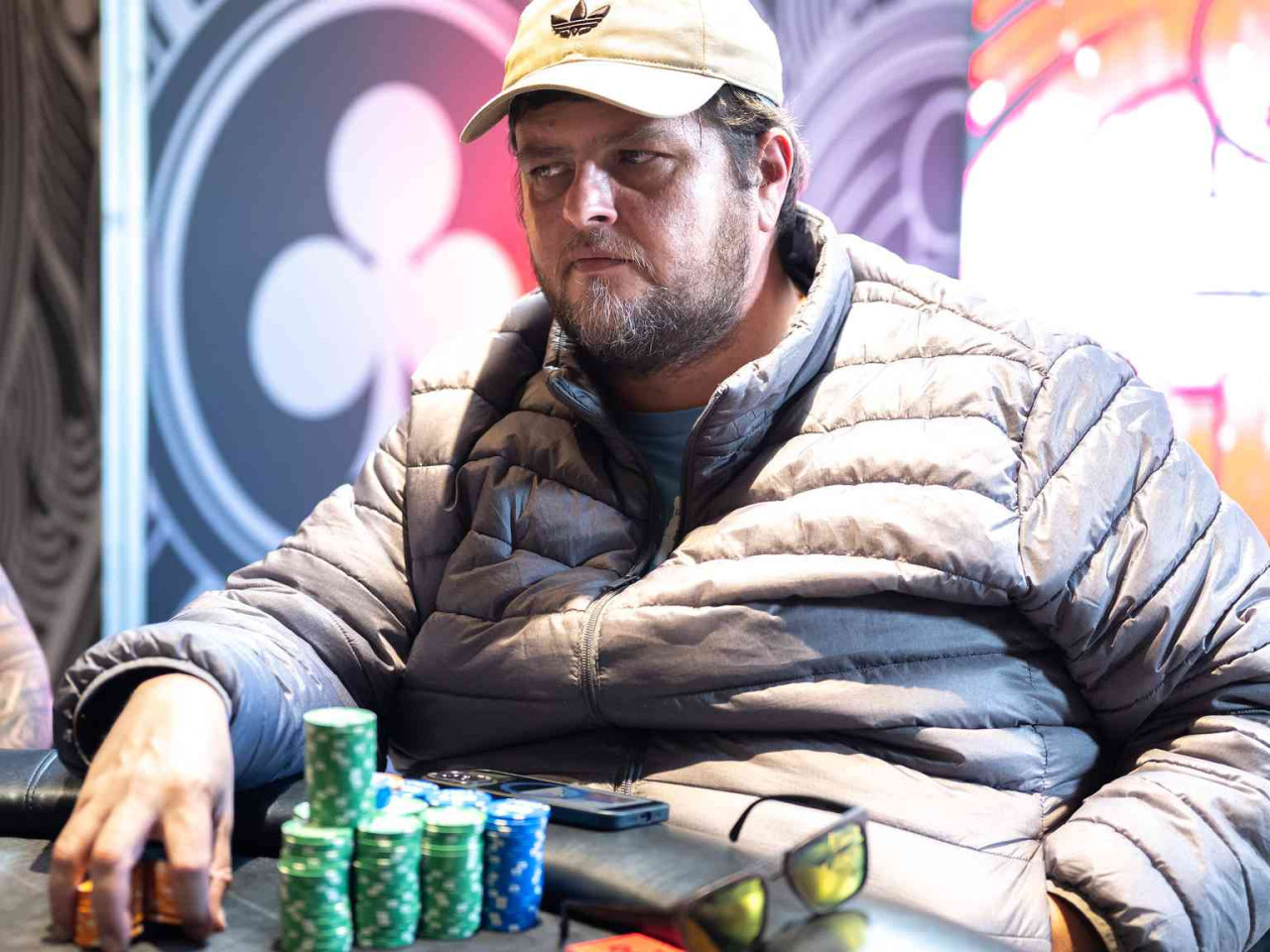 El huracán Manuel Antonio Delgado arrasa en el Día 2