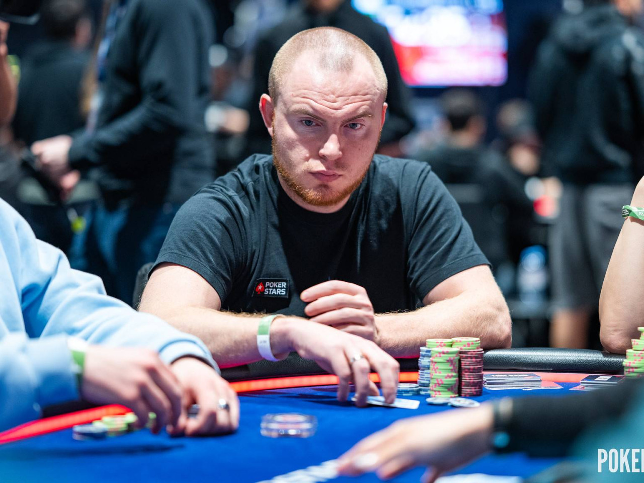 Nazar Buhaiov pasa de short a jefe absoluto y lidera a los 16 supervivientes