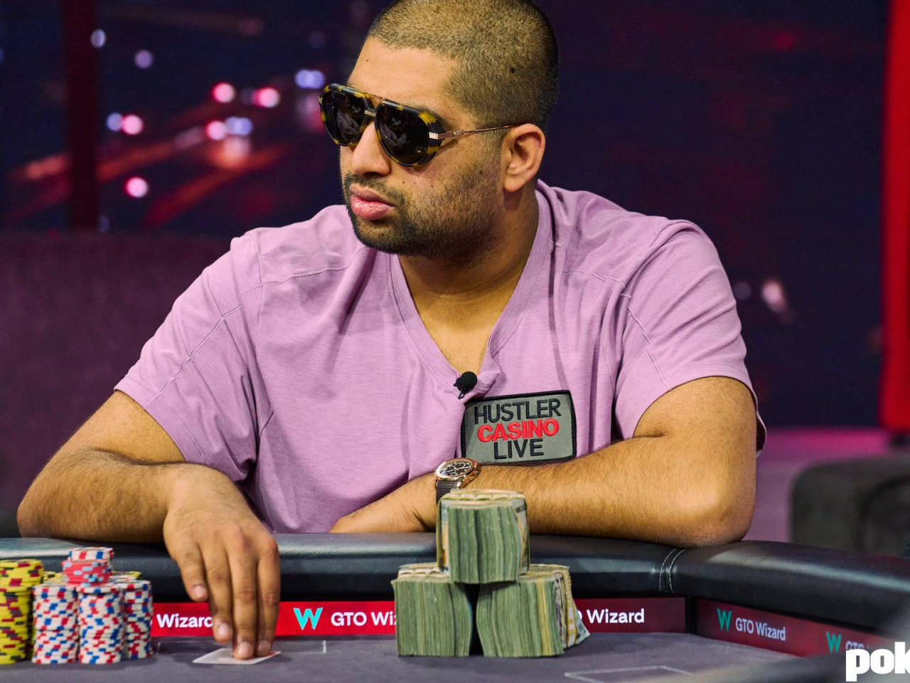 Nik Airball se come sus palabras y palma 10.000 $: Kristen Foxen le gana la “apuesta” en Hustler