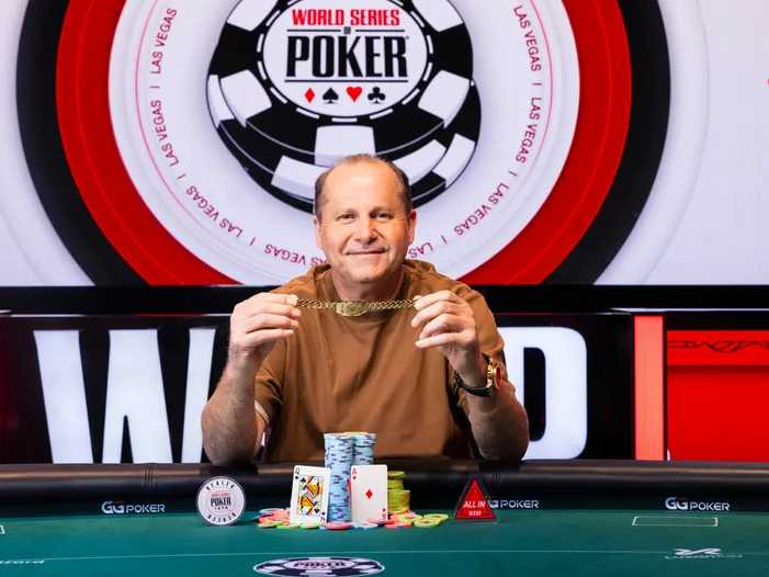 Naseem Salem derriba a los tiburones del GGMillion$ y gana su primer brazalete